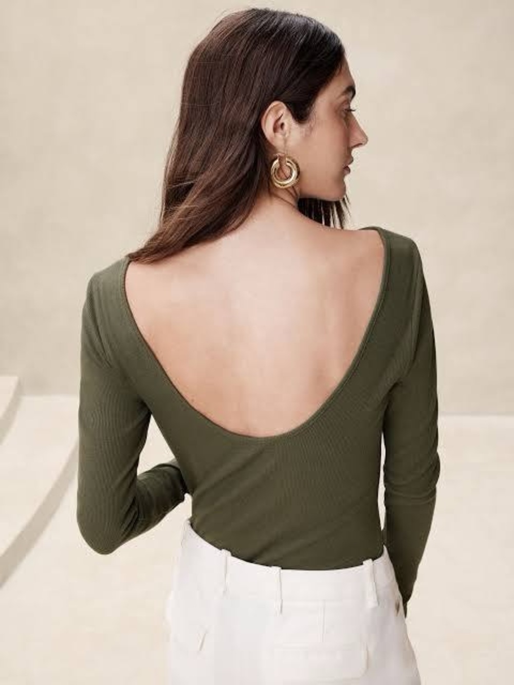 Banana Republic Classic Long-Sleeve Ballet Back Boatneck Front Top - Olive Green